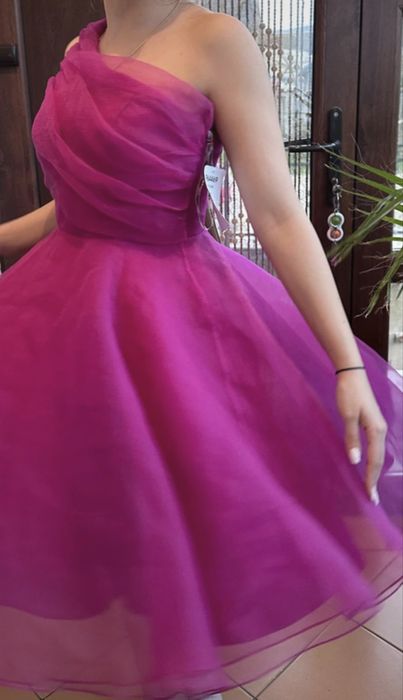 Rochie de zi.