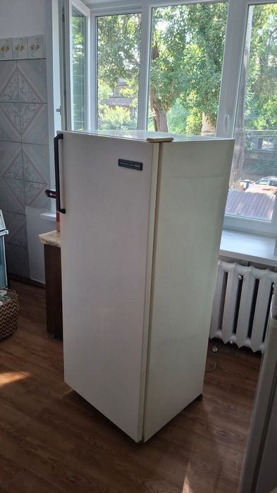 Продам холодильник Минск 16А