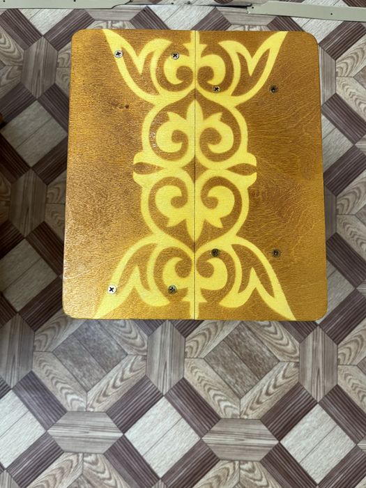 Столик круглый детский