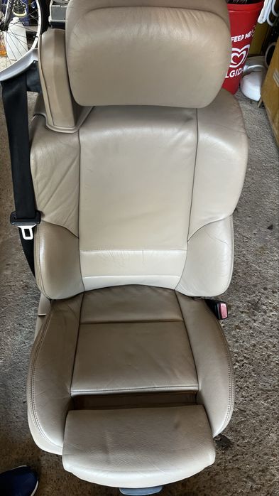 Кожено рекаро БМВ Е46 кабриолет