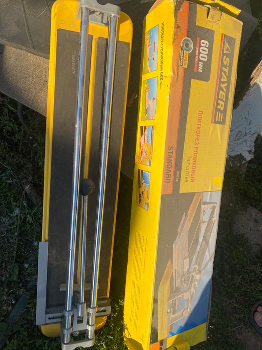 Продам плиткорез роликовый