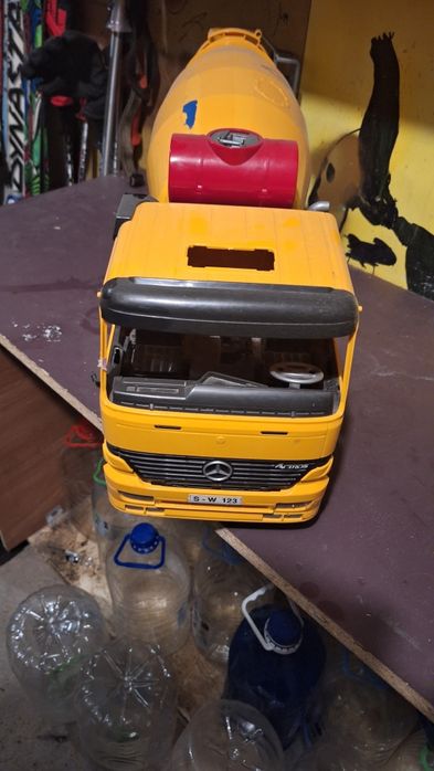 Tractor,camion,remorca tractor