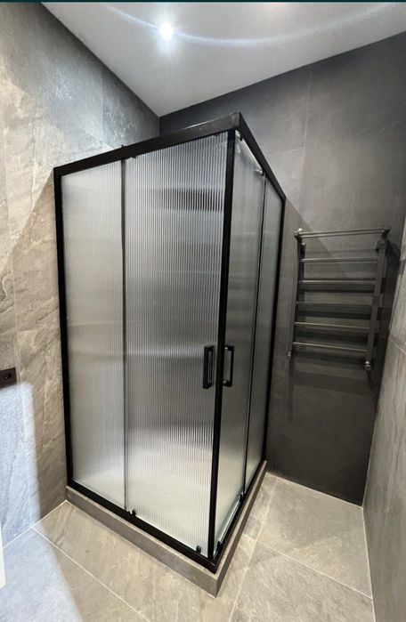 Стикляний душ кабина премум класса 10 мм 6 мм