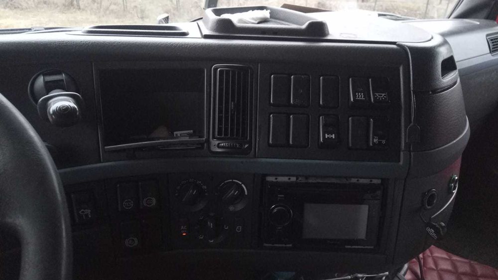 Vand camion Volvo FH13 440