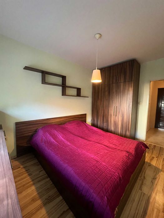 Дава се под наем Двустаен апартамент в Пловдив, Южен - 65 кв.м за 490 € - Снимка #1
