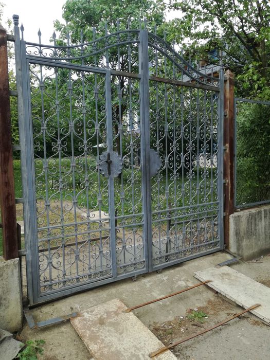 Заварчик, заваръчни услуги