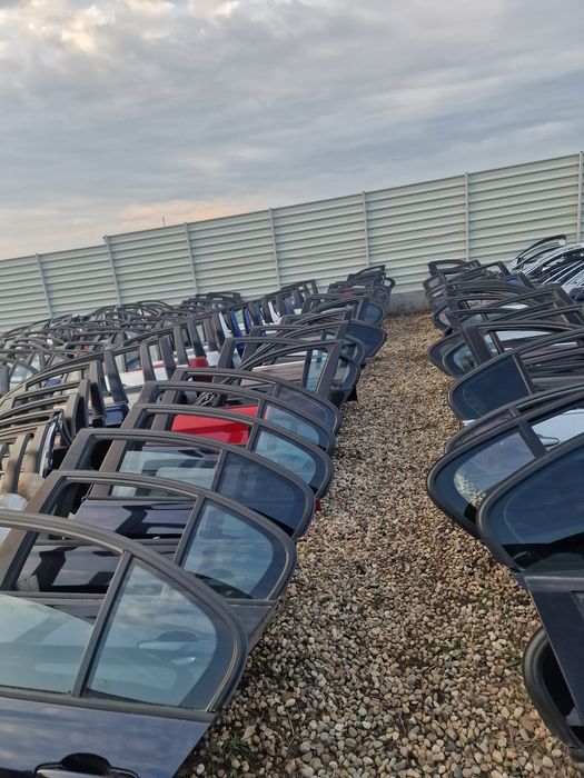 Usa uși portiera stânga dreapta fata spate bmw e90 e91 e87 e92 e93 e82