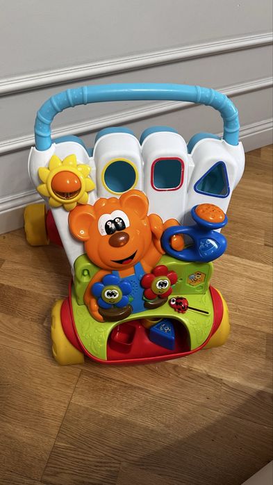 Толокар Chicco в отличном состоянии