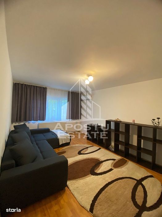 Apartament 2 camere , decomandat,zona Soarelui
