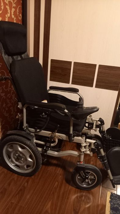 Продвётся Коляска пултовой управлениям