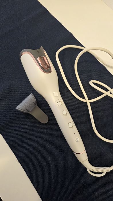 Ondularor automat Philips SenseIQ seria 8000