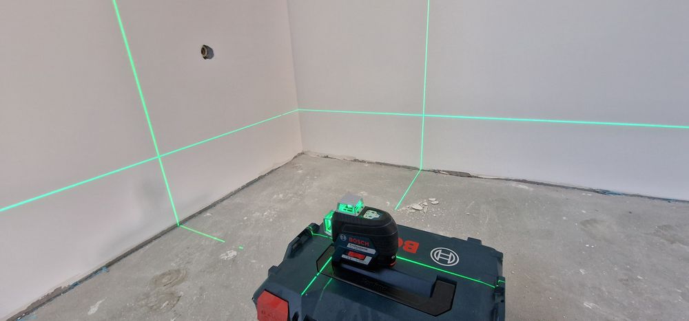 Nivela laser Bosch GLL 3-80 CG