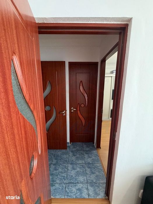 Vanzare apartament cu 4 camere in Micro 39b( k-uri), etaj 1,