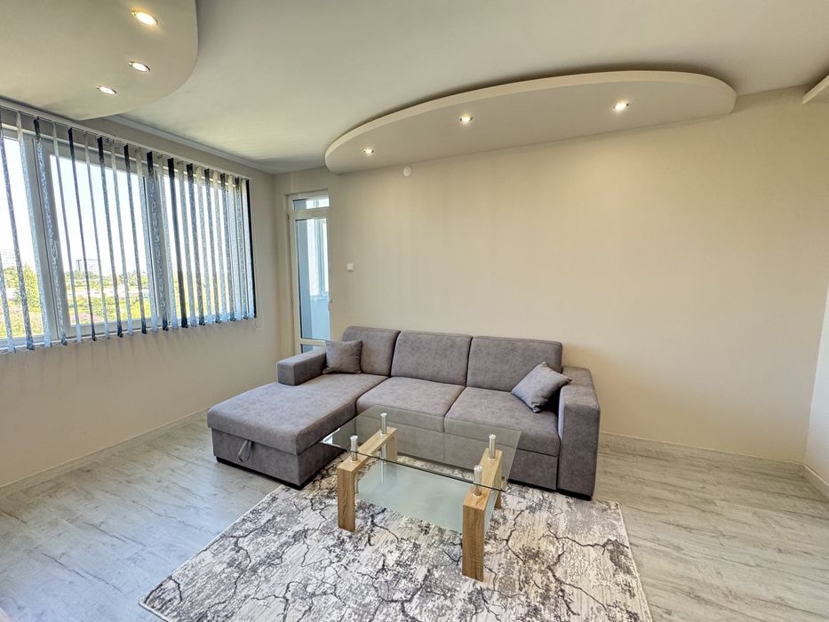 Дава се под наем Двустаен апартамент в Варна, Победа - 54 кв.м за 510 € - Снимка #2