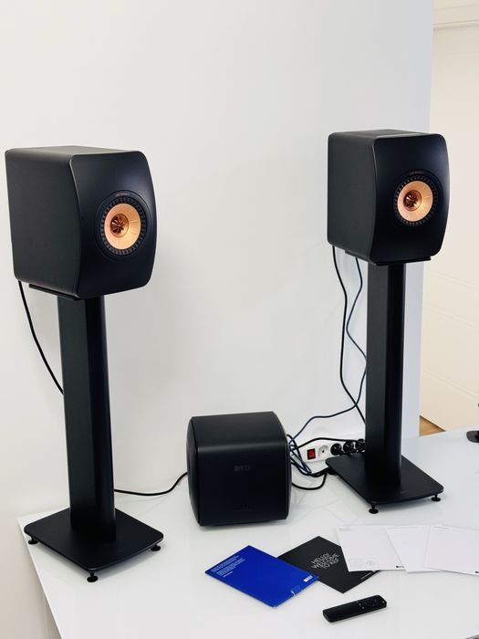 BOXE active/Sistem stereo hi-fi KEF LS50 Wireless II + standuri KEF S2