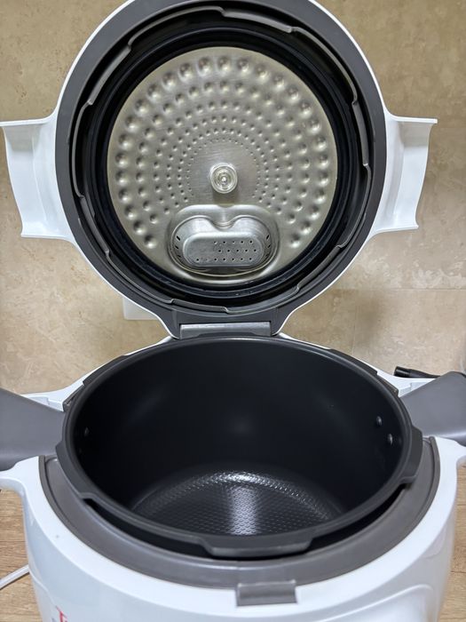tefal multicooker cook4me cu oala noua