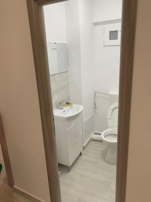 Vand apartament  3 camere
