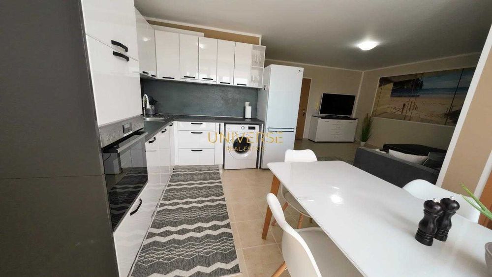 Продава се Двустаен апартамент в к.к. Слънчев бряг - 65 кв.м за 1170 €/кв.м - Снимка #1