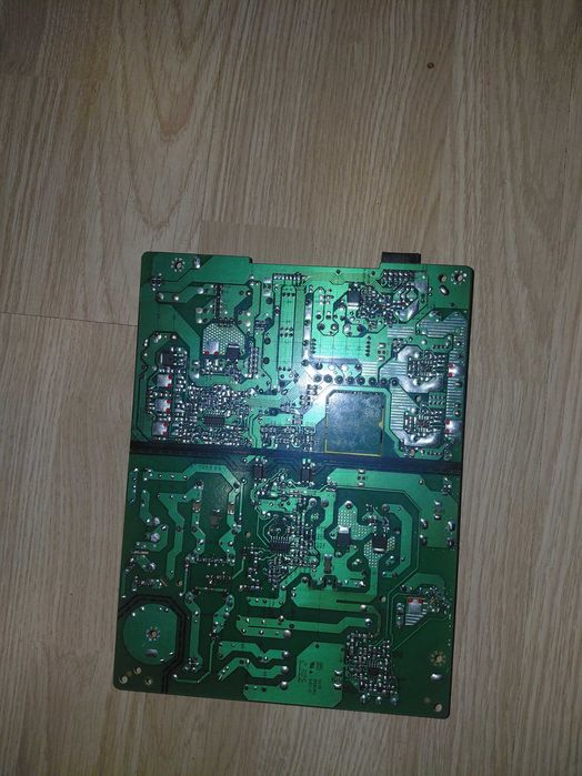 платка VESTEL 17IPS72