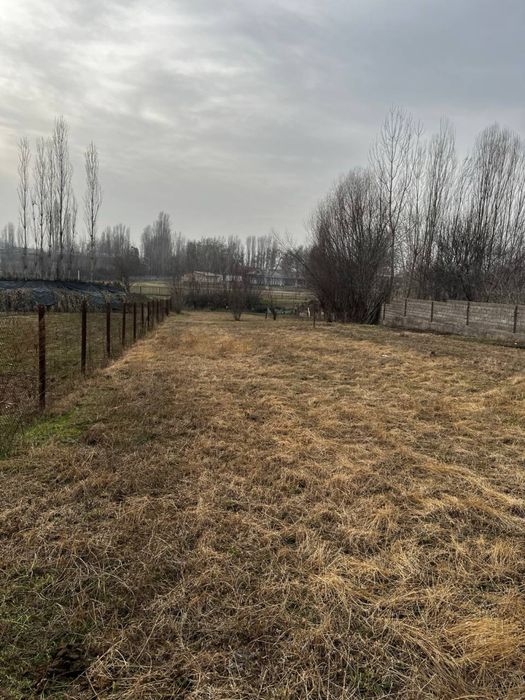 uy sotiladi Toshkent po’stidan 29 km