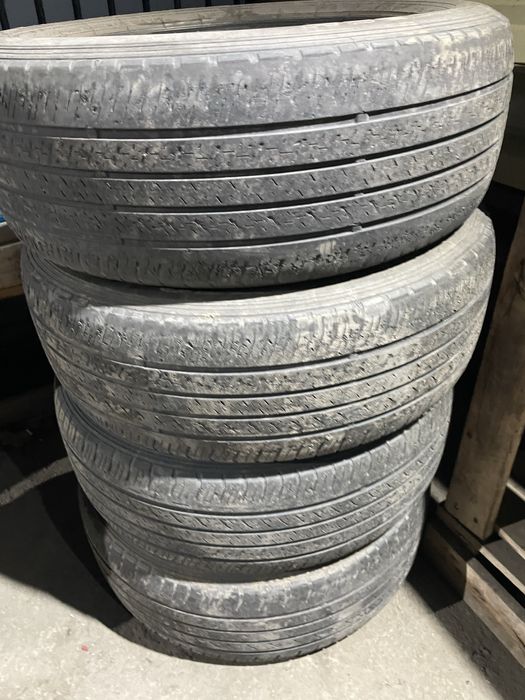 Продам резину на 17