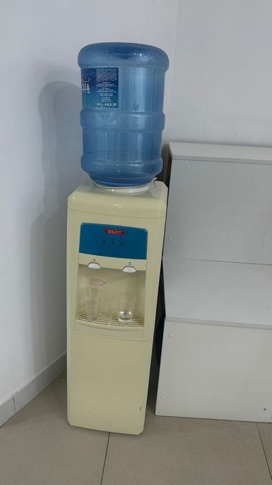 Кулер для воды с холодильником