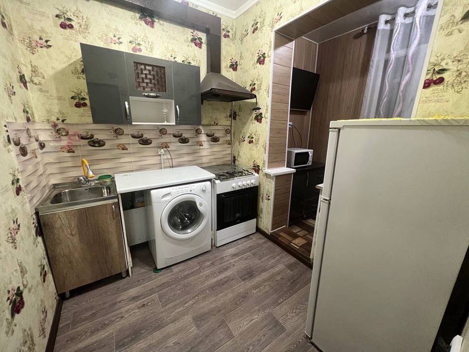 Сдаётся 2х комнатная квартира 
C обстановкой.
В горде Алмалыке