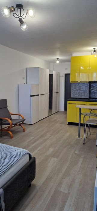 Proprietar inchiriez Garsoniera  Calea Bucuresti