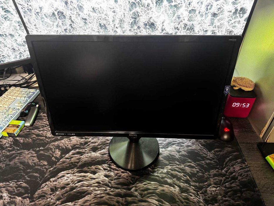 Монитор для офиса / учебы / дома