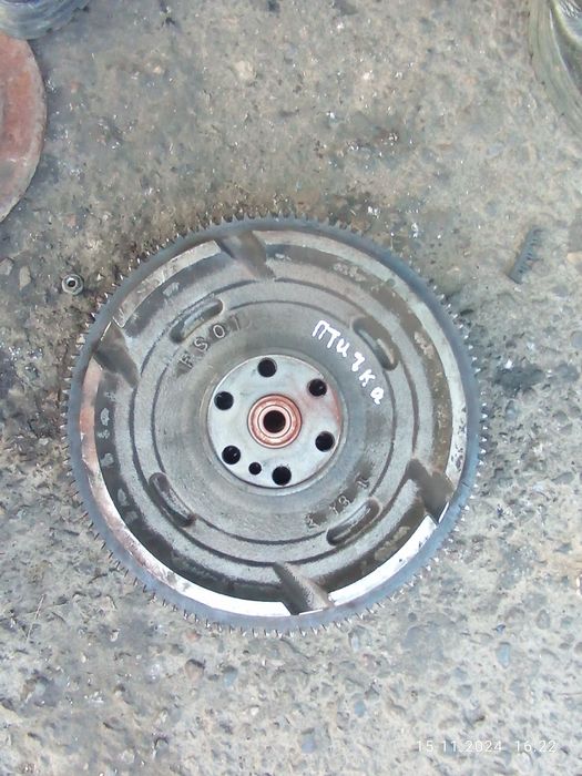 Маховик сцепления mazda 626