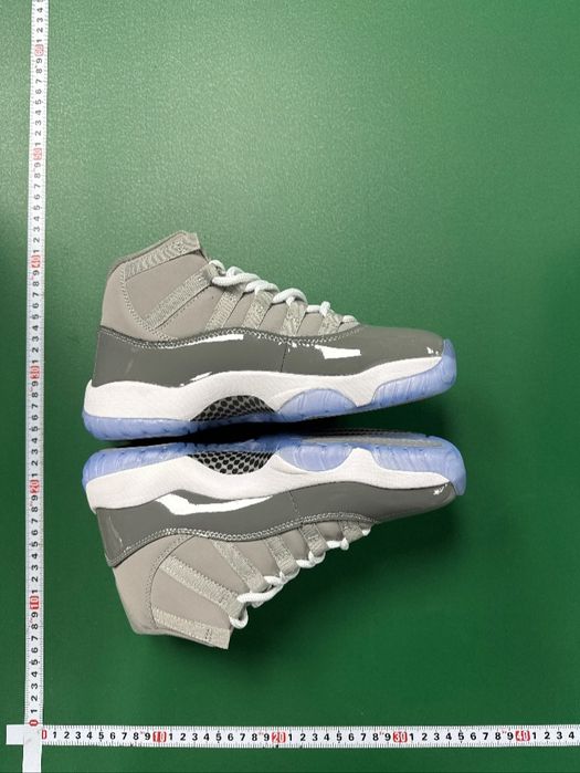 Jordan 11 Cool Grey