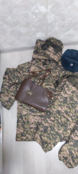 Продам комплект одежды бушлат