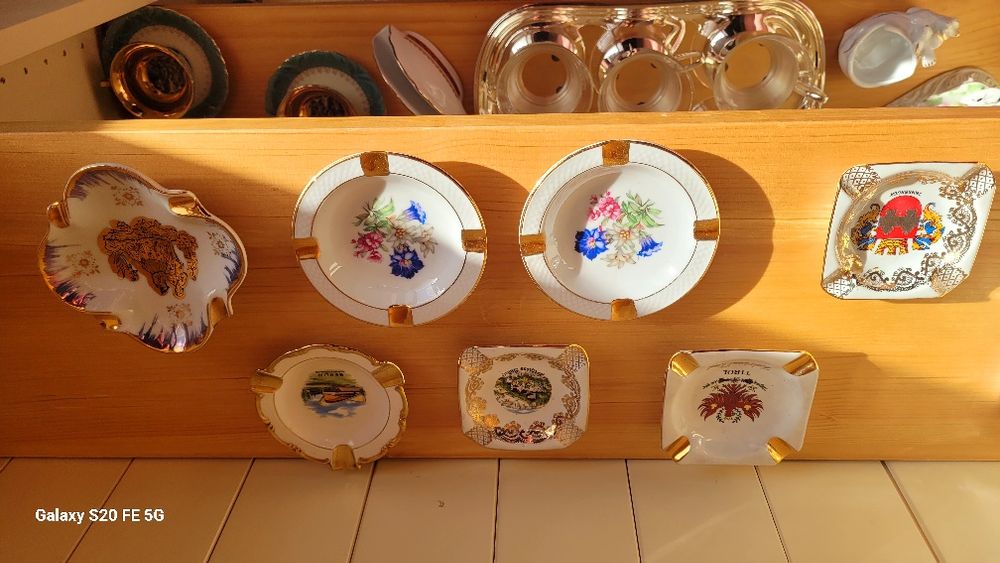 Декоративен детски италиански винтидж  порцеланов комплект