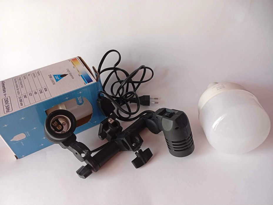 Suport Iluminat Studio / Vlog / Suport Umbrelă + 2 Becuri LED E27 30W