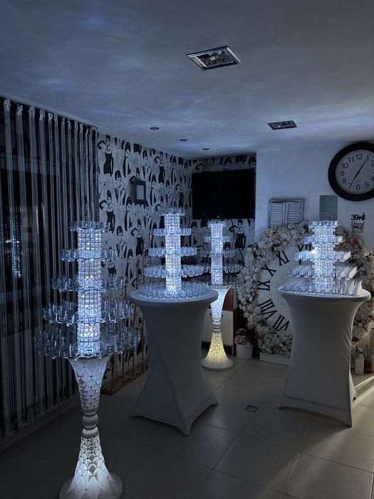 Inchiriere tort de shot-uri pentru evenimente