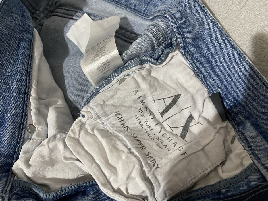 Blugi gri skinny Armani Exchange