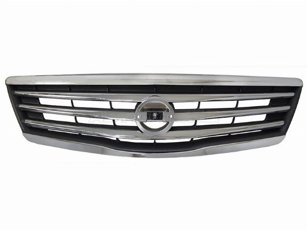 Решетка радиатора  Nissan Teana