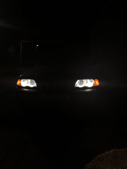 BMW e46 sotiladi yashil stiker olingan