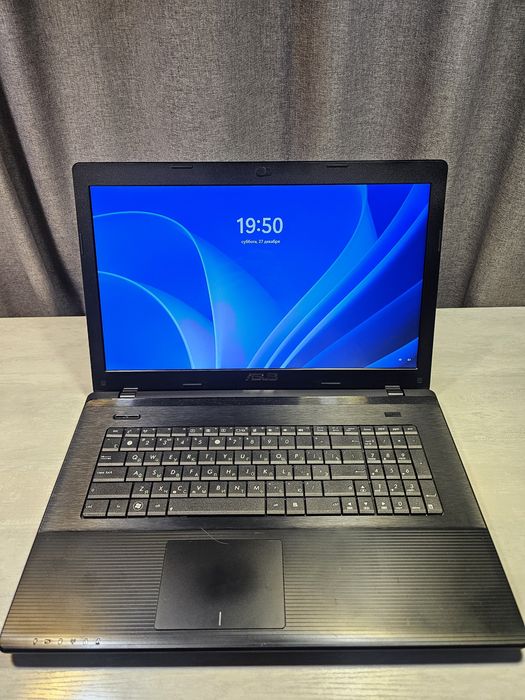 Продам ноутбук Asus X75VD