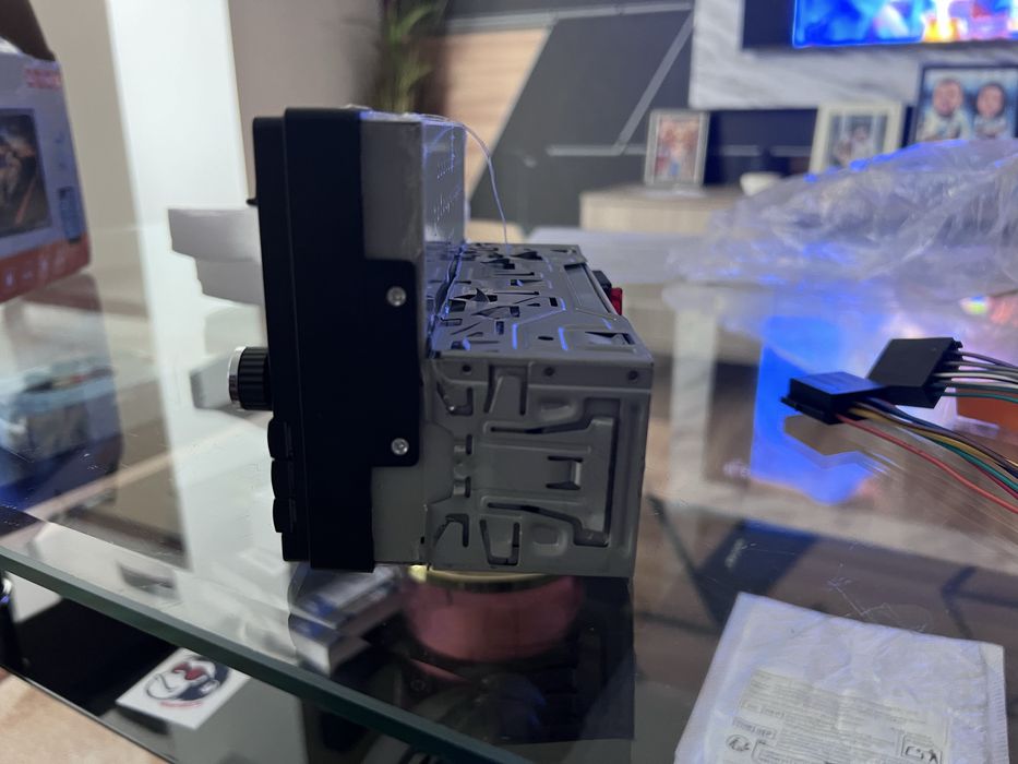 Мултимедия за кола