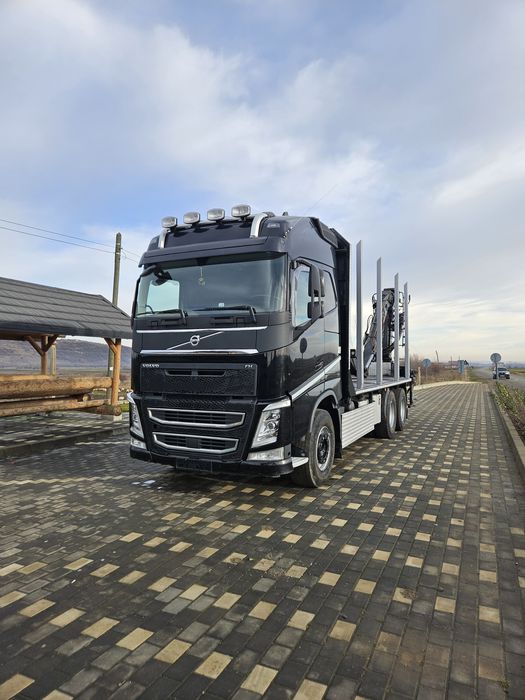 Volvo forestier cu macara longlift 125
