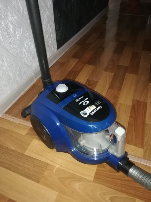 Продам пылесос Samsung
