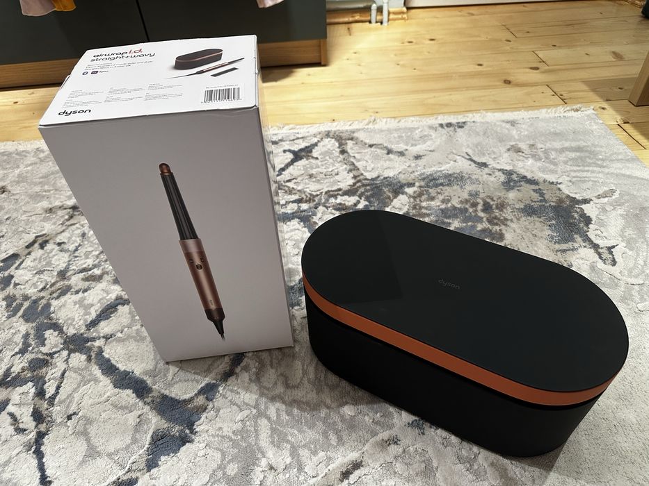 Dyson Airwrap i.d. aproape nou + accesorii, Amber Silk