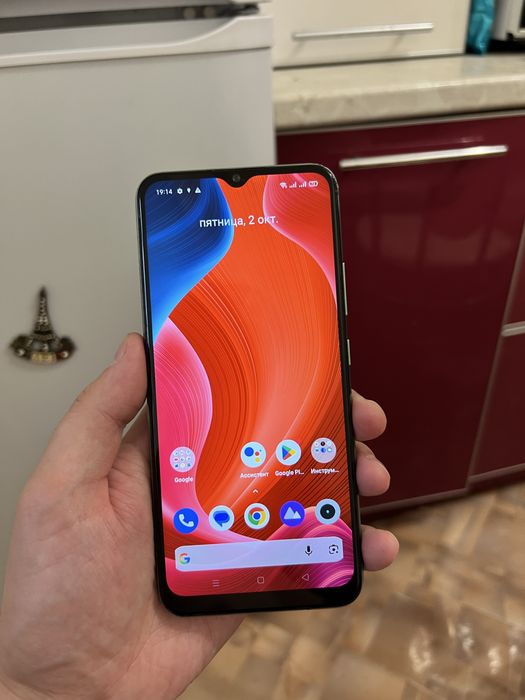 Продам Realme c11.