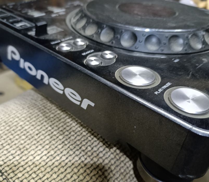 Продам проигрыватель Pioneer CDJ-1000MK3