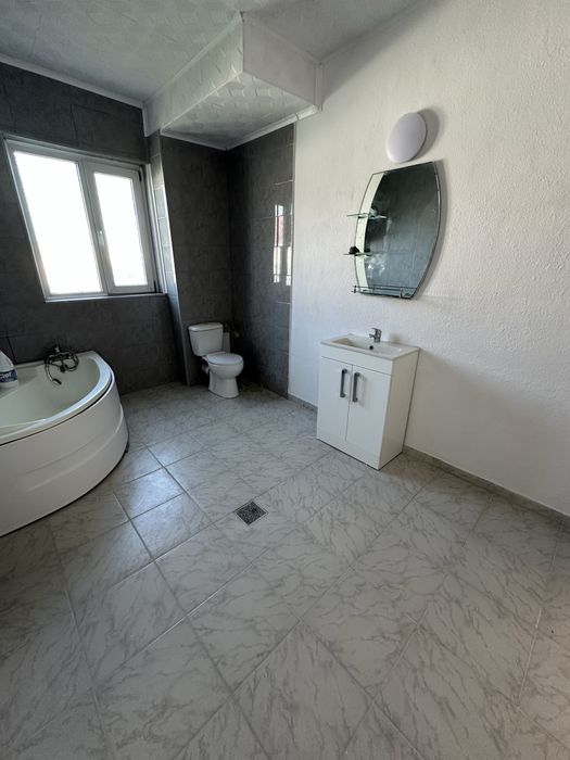 Casa P +1 renovata recent
