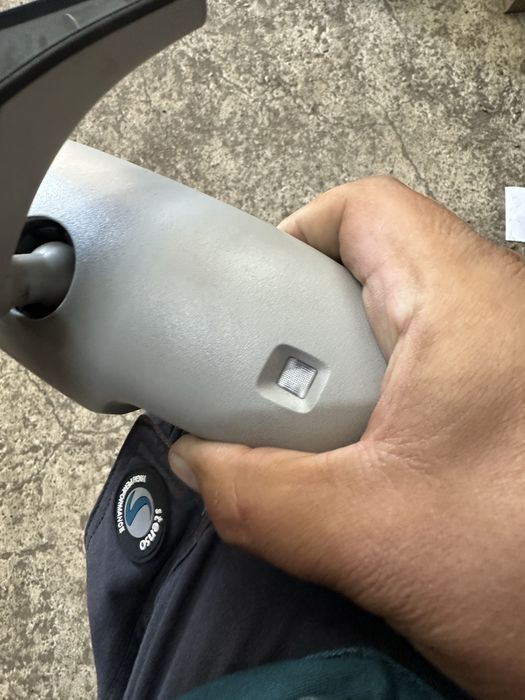 Средно огледало за задно виждане Audi A3 Q3 8U0857511 със затъмняване