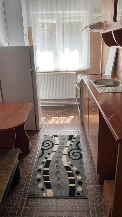 inchiriez apartament