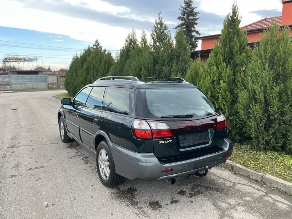 Subaru Outback на части