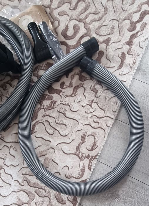 Прахосмукачка Waldbeck 1400w за сухо и мокро почистване